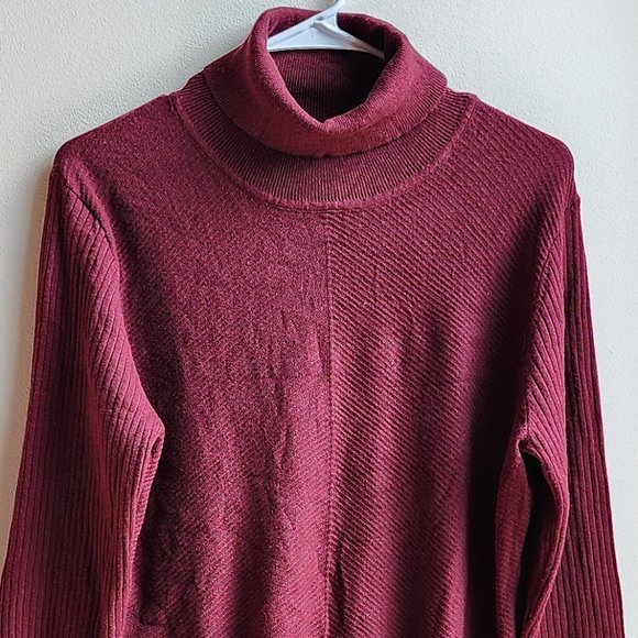 Stitchcount Cranberry Turtleneck Sweater Size XL - Picture 5 of 14